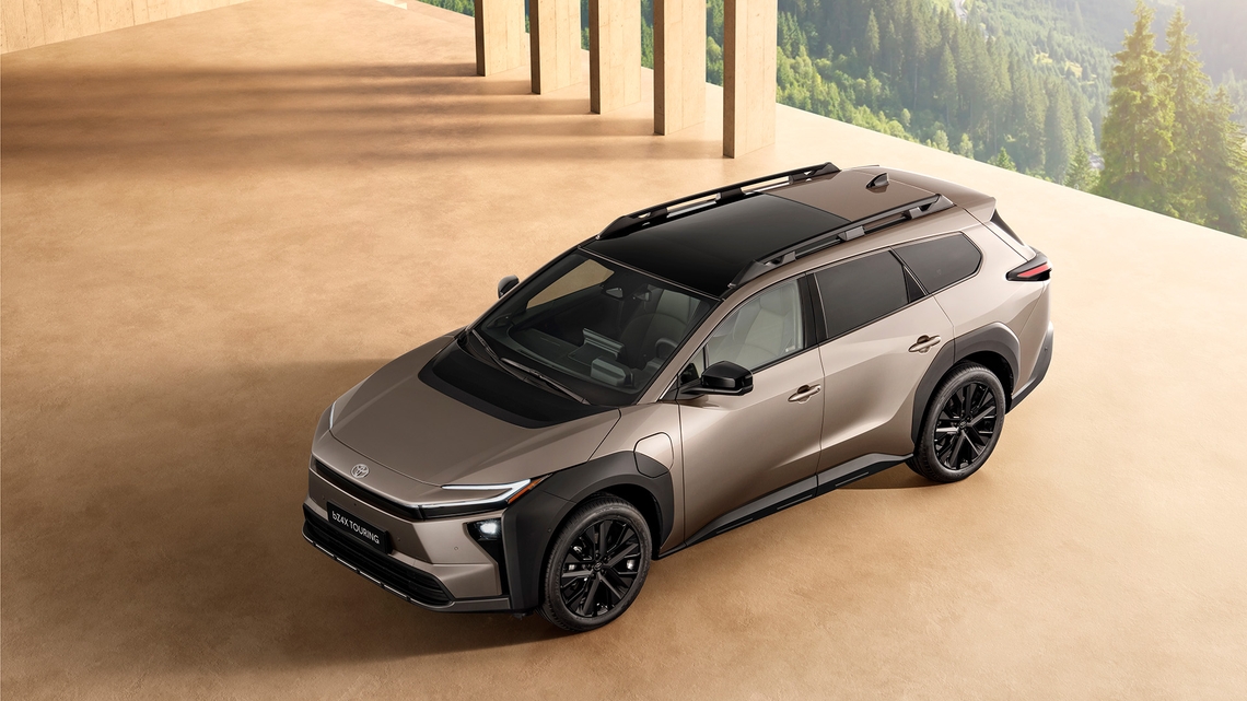 Toyota-exterieur-bZ4X Touring-schuinboven